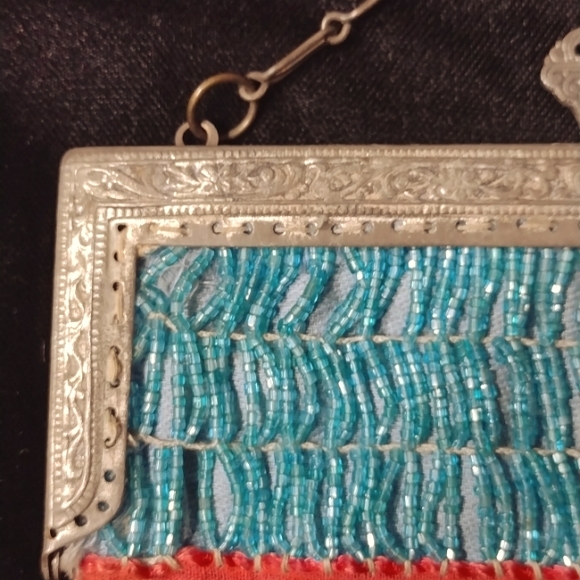 Antique vintage embroidered and beaded 1920's bag - Picture 2 of 7